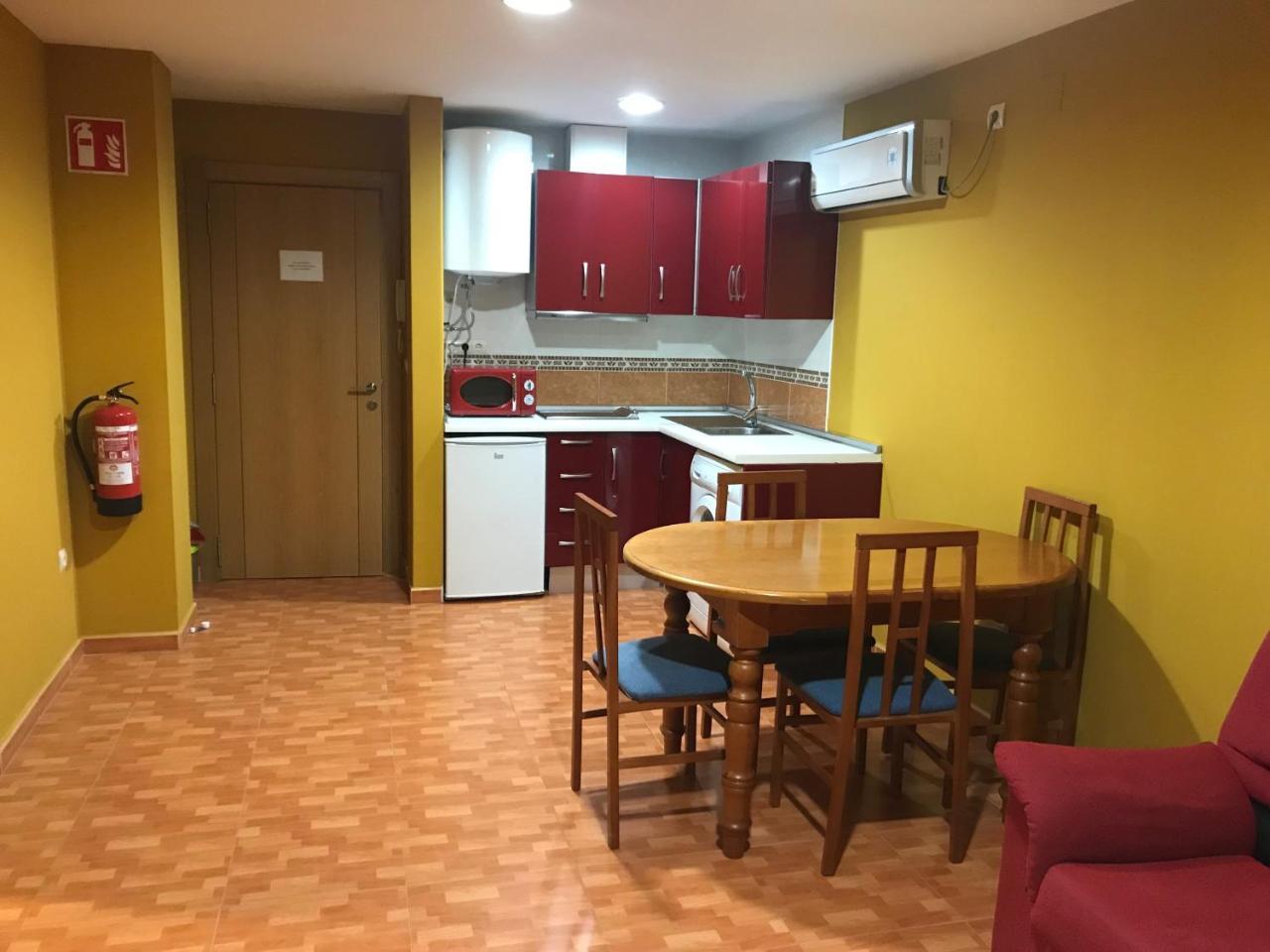 Apartamentos Duquesa Sierra Nevada Pinos Genil Bagian luar foto